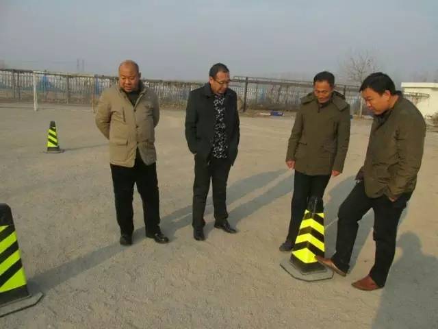 校园采风广播稿,校园风彩泥