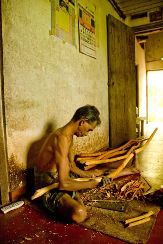 金酒就是松子酒吗,金酒是香槟吗