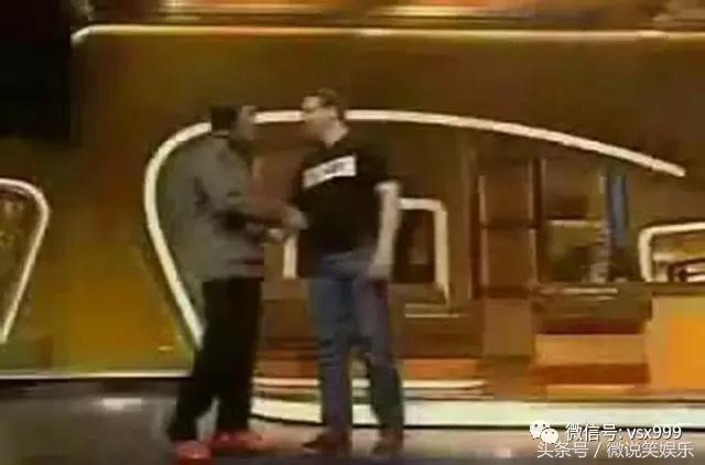 李小龙和周星驰的师傅,周星驰李小龙动作对比喜剧之王