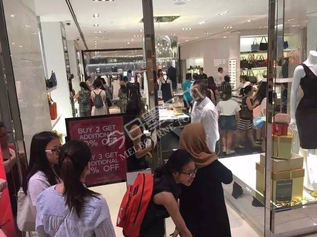 墨市BoxingDay现场:蔻驰5折!兰蔻YSL7折