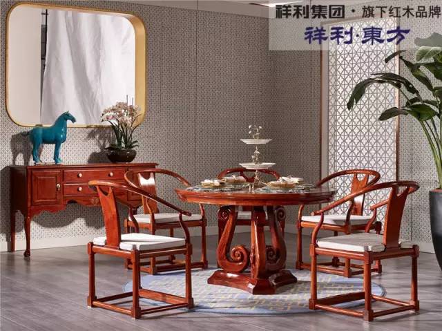 新中式餐桌样式大全,新中式餐桌最流行的小户型