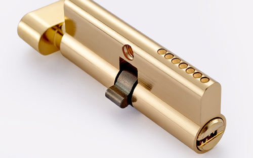 鐪熻姱瀹炴剰琛ㄩ噷濡備竴,鐪熻姱瀹炴剰