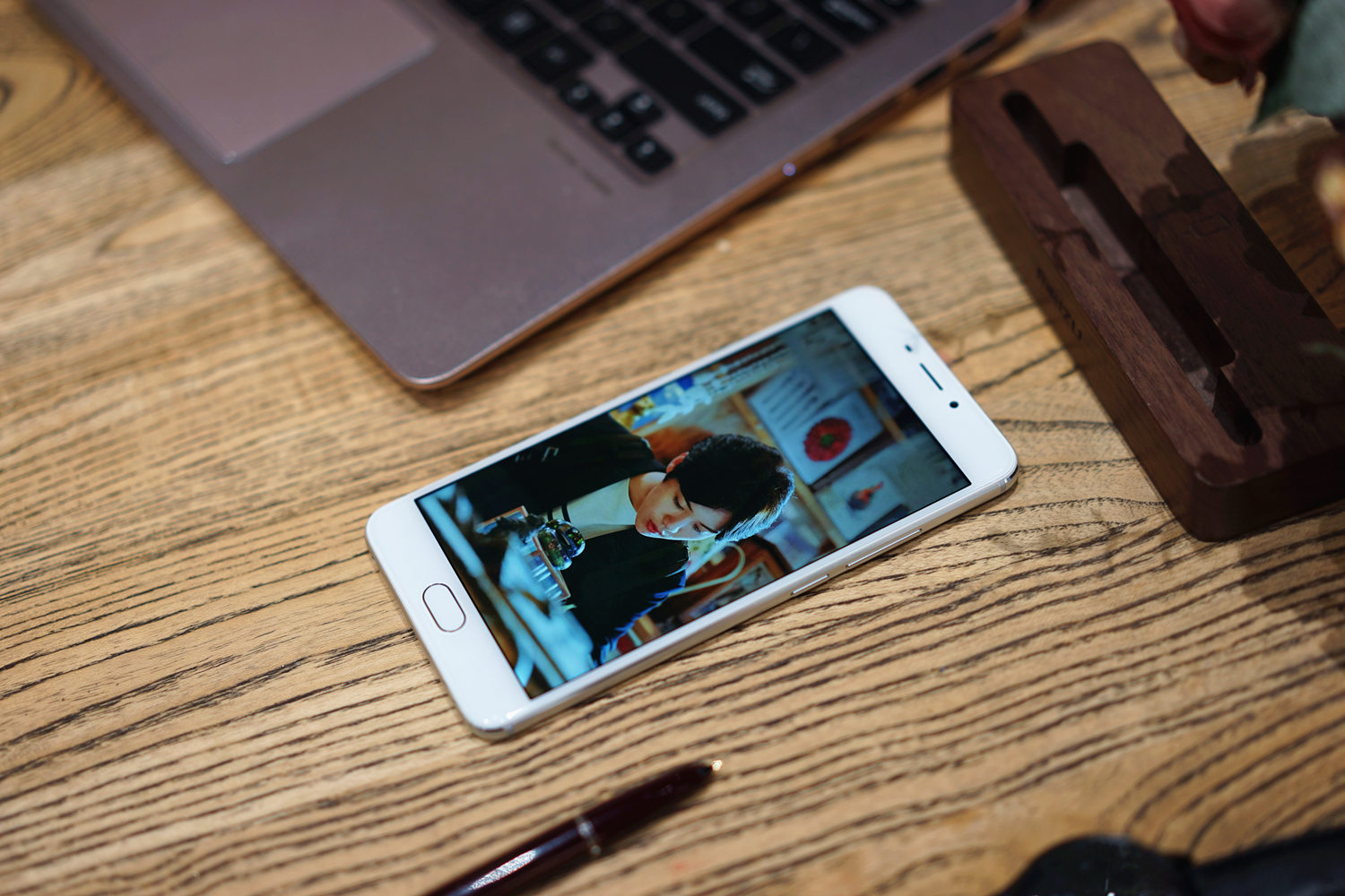 是炒冷饭还是延续经典？魅蓝Note5体验