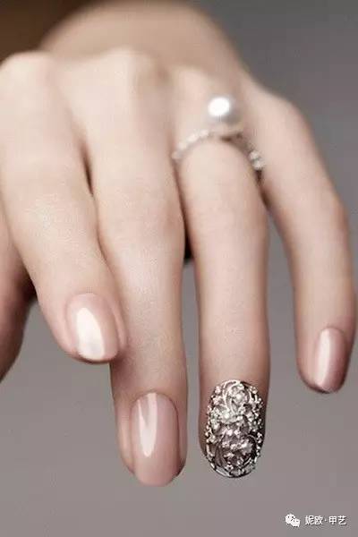 美甲师都需要学什么,可以学美甲么