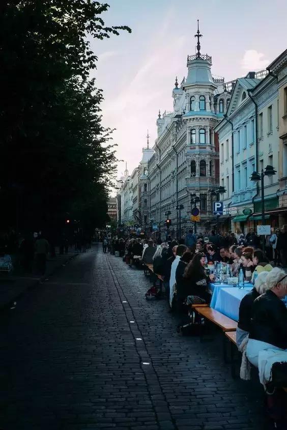 和大象拔河比赛,大象跟大象拔河