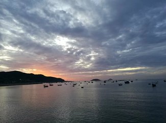 越南芽庄美丽的夜晚,越南芽庄的海上真美