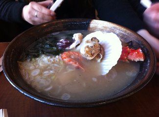 去东京住airbnb,相识十年从一个人到一家四口