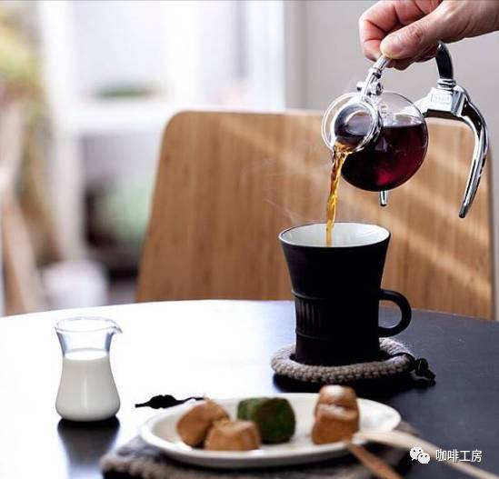 冲泡黑咖啡的水温是多少度,咖啡各种温度的品鉴