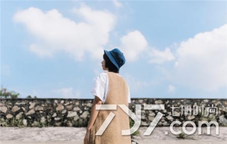 后背长痘痘是毛囊炎还是螨虫,后背长痘痘是不是螨虫怎么治