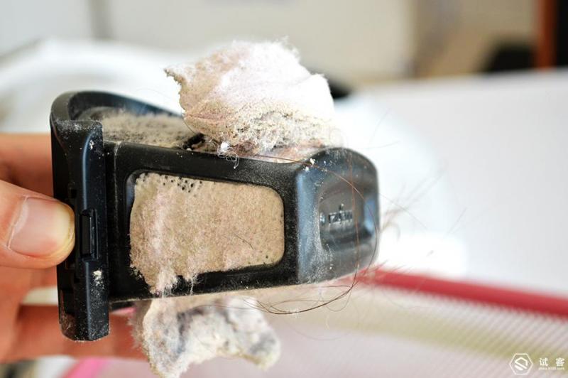 戴森床上吸尘器清洗,清洁床吸尘器