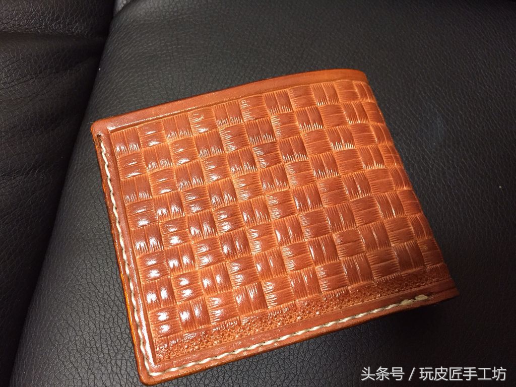 皮雕钱包手工制作视频,简易真皮手工钱包制作教程