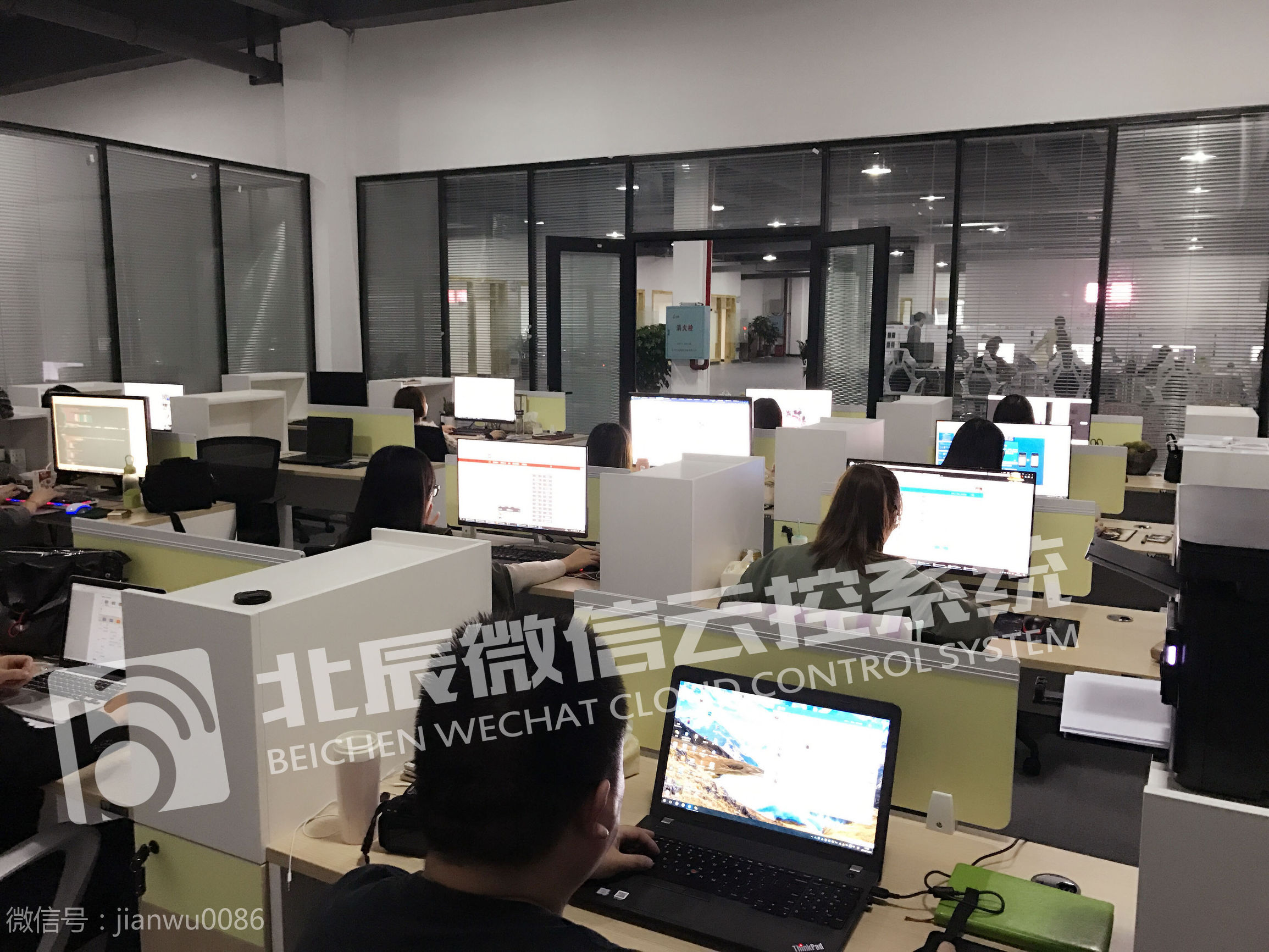 说说文案配图高级感,如果是你你会怎么做文案配图