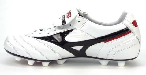 实战鞋足球,可以出街穿的实战足球鞋