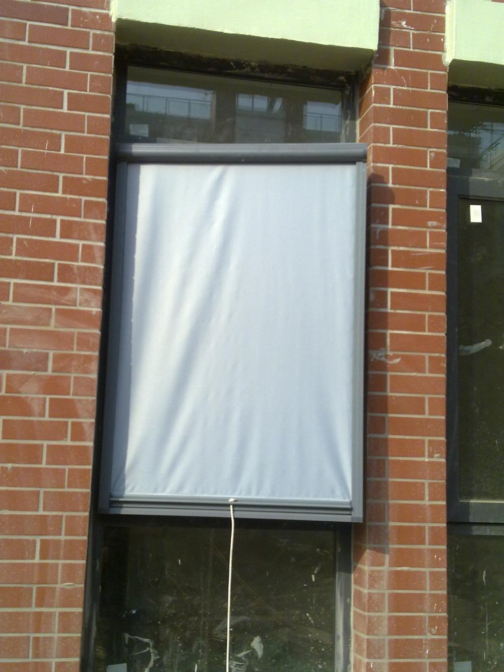 怎么修隐形纱窗最简单方法,隐形纱窗可以自己装吗