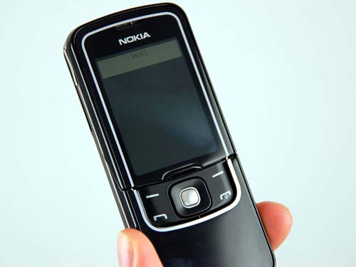 当年的奢华高贵之选，诺基亚8600