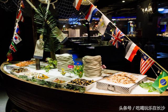 在长沙吃顿烧烤200元够吗,长沙去吃湘菜吃到饱大概多少钱