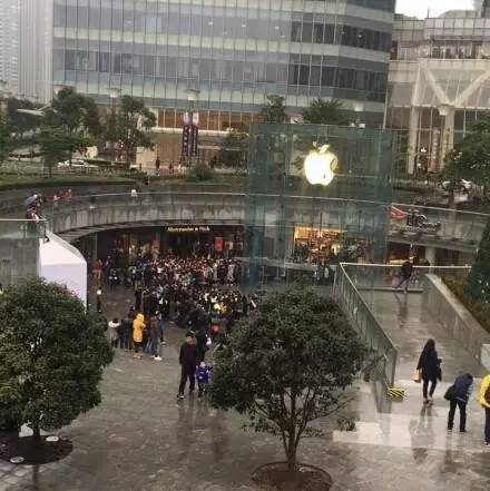 你见过凌晨一点的上海,你见过凌晨过后的上海吗