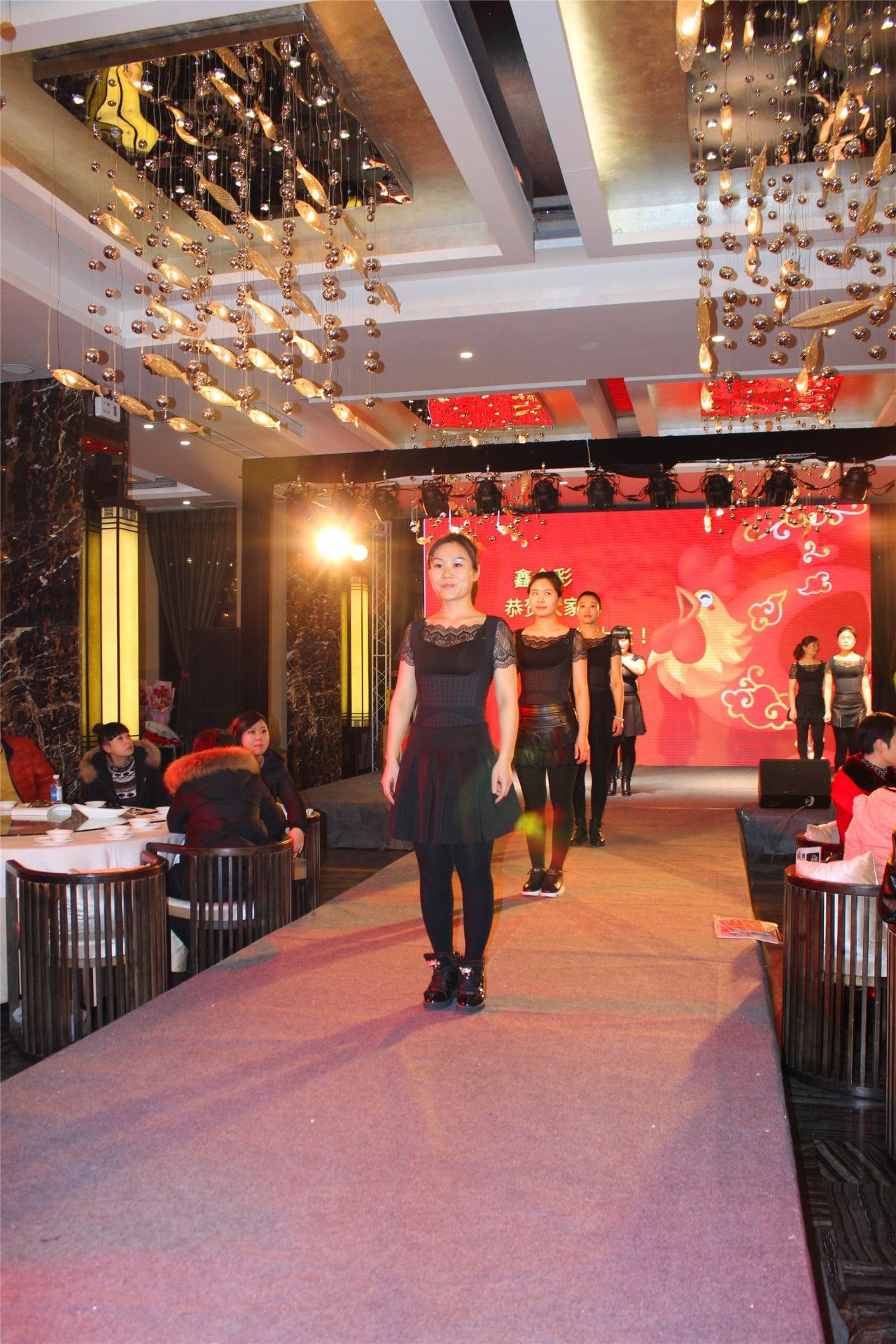 新突破、新改变！鑫金彩商贸2017新品首发暨战略峰会成功举行