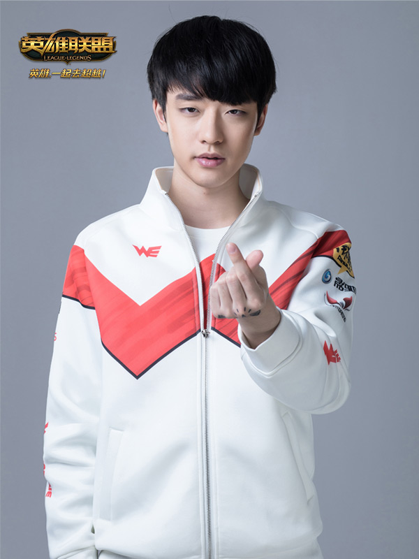 竞报：55开真有女粉丝？被点赞之人颜值逆天