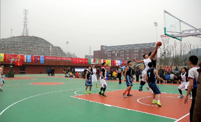 广元市宝轮中学篮球比赛,四川省青少年篮球锦标赛广元队