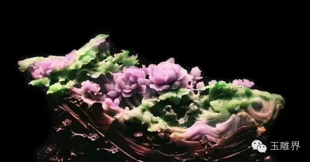 粉色紫罗兰翡翠,女人喜爱的珠宝