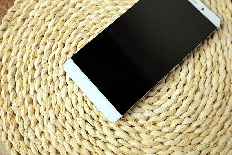 乐视max值得入手吗,乐视max顶配