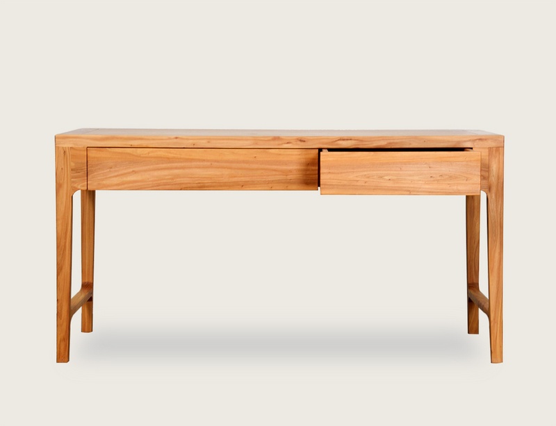 带你看看真实的实木家具工厂,北京实木家具定制