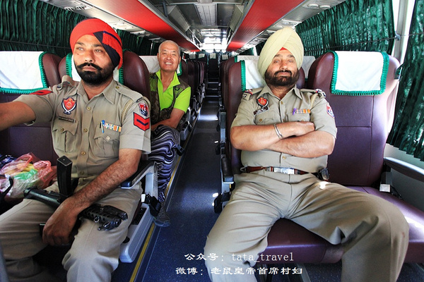 被警察护送出境,被印度扣留的边防士兵回来了吗