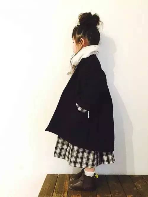 日本萌娃童装走秀,日系小童装潮流搭配