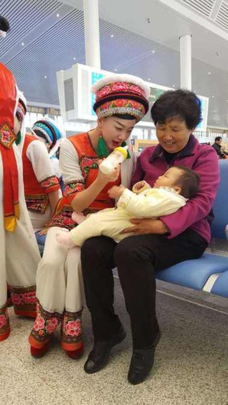 “曲靖号”昆明始发终至深圳齐品春夏秋冬之美