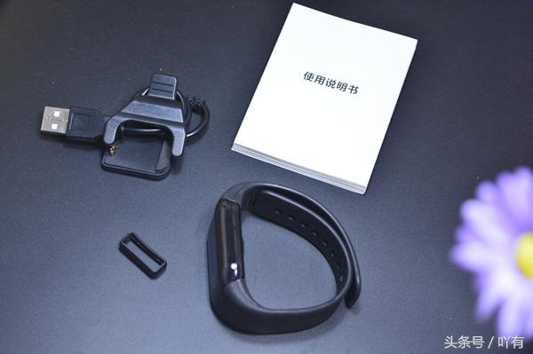 新科技，内置血氧、血压监测功能DuDowatch，又省一笔