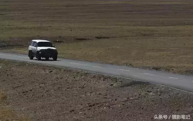 怎样把照片里杂物去除掉,如何用剪映去掉照片上的杂物