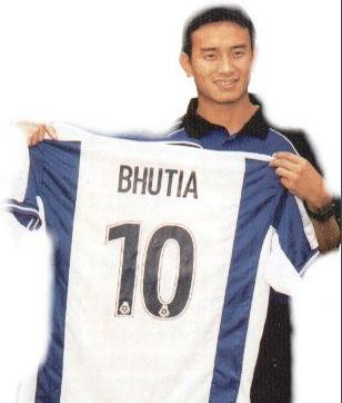 一张典型的*藏西**人面孔,印度足球旗帜人物,曾留洋英格兰联赛!