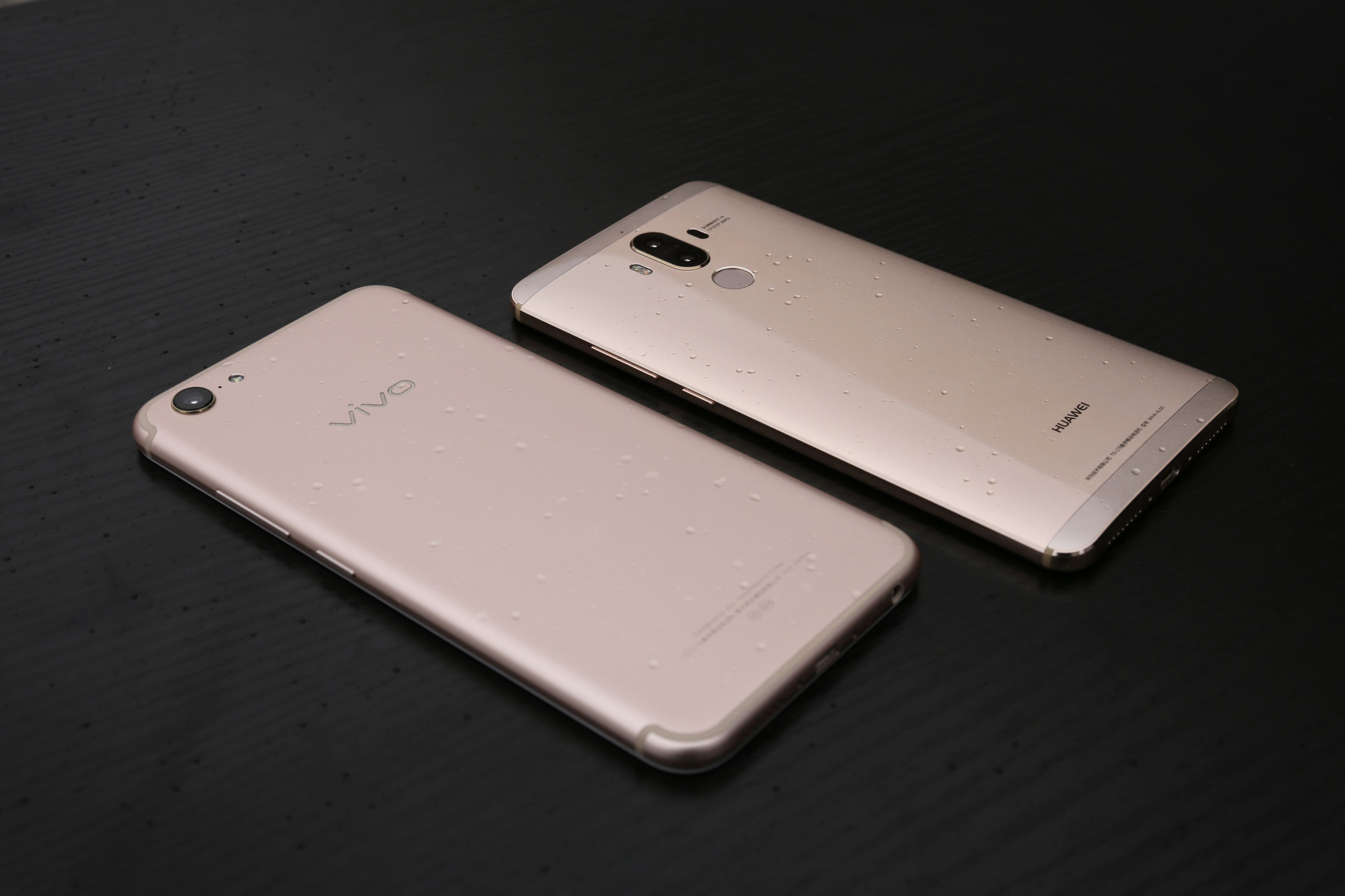 国产新秀VS老牌通讯专家,X9Plus与Mate9信号实测