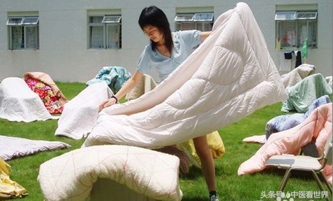 湿疹会传染吗要怎么治,湿疹会反复发作不会传染