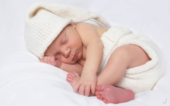 满月宝宝有四种异常状况先别慌,宝妈这样做是最有效的