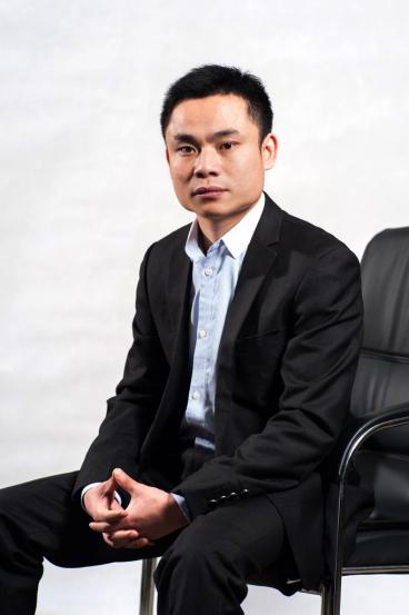 邓元法：100美金闯美国，2年财富超10亿的90后传奇