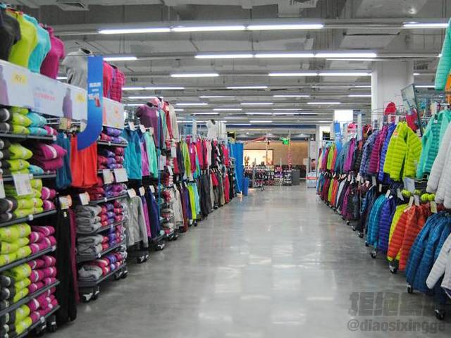 迪卡侬2020年体育行业,迪卡侬和劲浪体育的差异