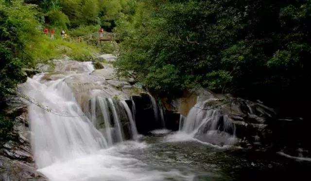 最近广东省抓了哪些人,广东28个贫困县