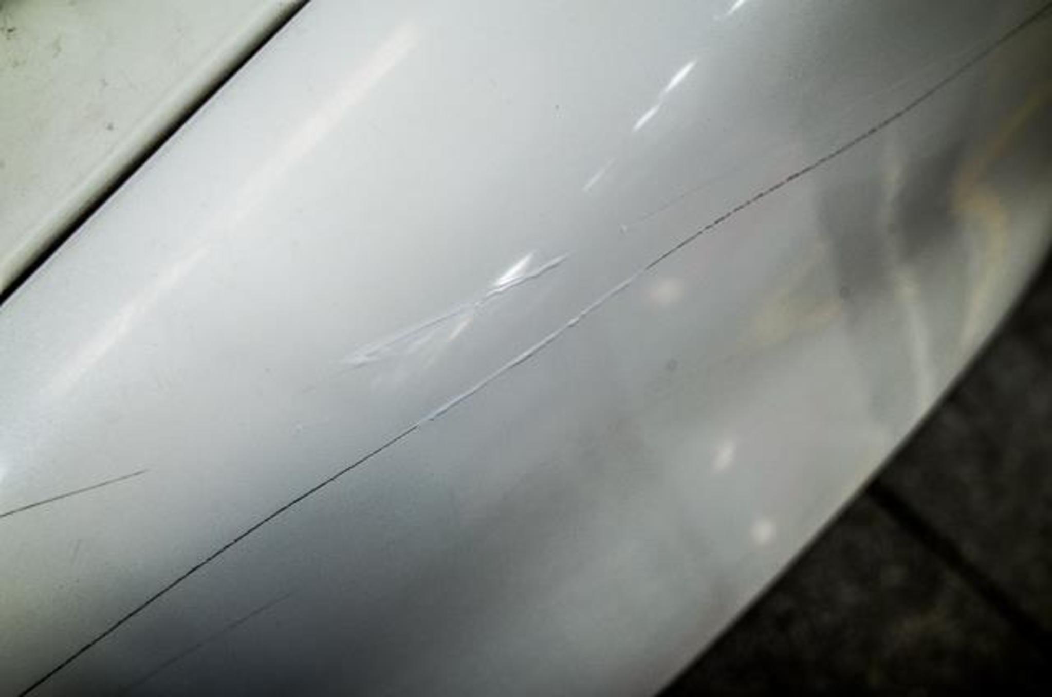 车划痕快速修复方法,车划痕自己修复小妙招