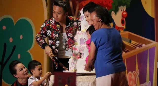 尹正和王宝强演的小品,尹正模仿王宝强全集