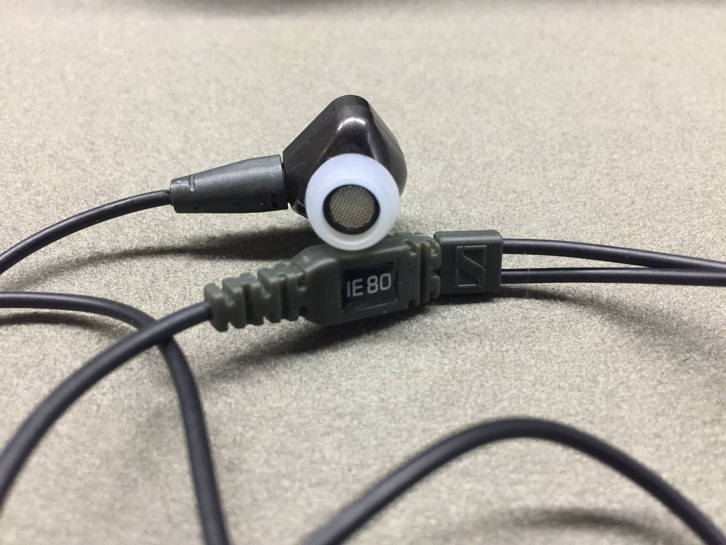 森海塞尔ie60和ie100,森海塞尔ie80对比ie800s分析