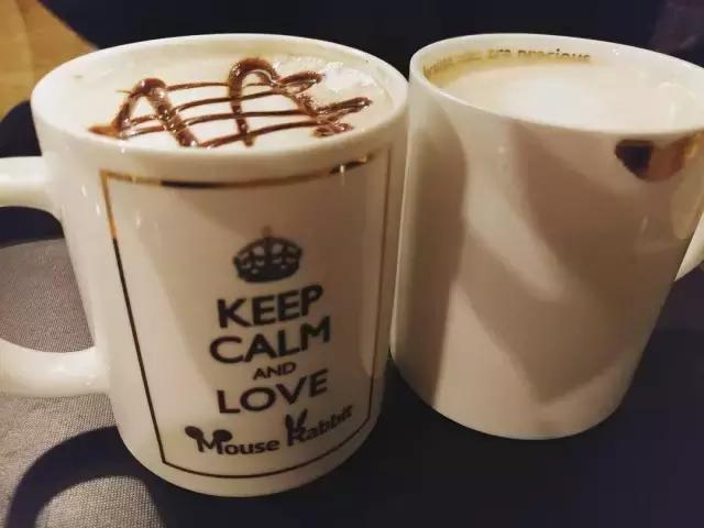 等有钱了，追到韩国欧巴们的店里来场美妙的偶遇！