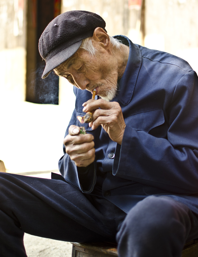 老人临终前说胡话了还能活多久,老人临终前说胡话吗