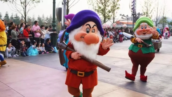 上海迪士尼送票,上海迪士尼门票购买攻略最新