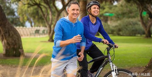 胆固醇高少吃食物能降低吗,吃什么药能降低低密度胆固醇