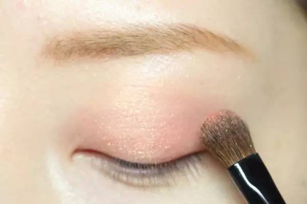 超实用5分钟化妆法，从此让你多睡一小时！