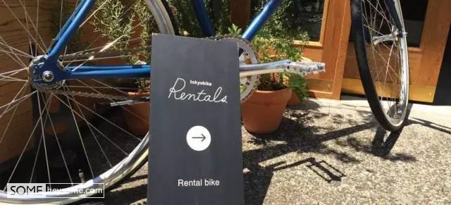 骑自行车很优雅,骑单车就得骑出优雅的感觉