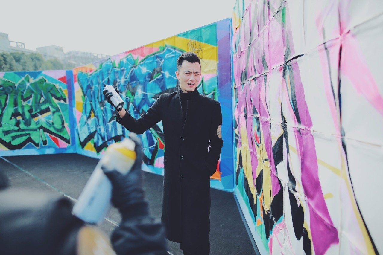 别只知道买驴牌，“哭泣”牌包了，武汉妹子们想不吃土就能变时髦的秘诀是……（内含福利）