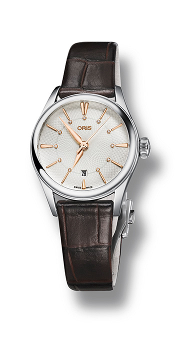 情人节送首饰和手表哪个最好,为什么情人节要送女朋友礼物